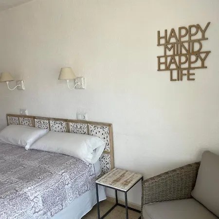Roberto Guest house