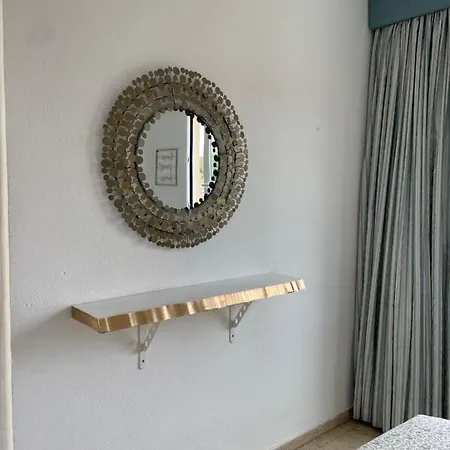 Roberto Guest house